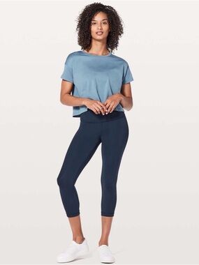 Lululemon Wunder Under High Rise Crop 21” Size 4